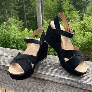 Kork-Ease Ava 2.0 Black Suede Leather Wedge Sandals size 8